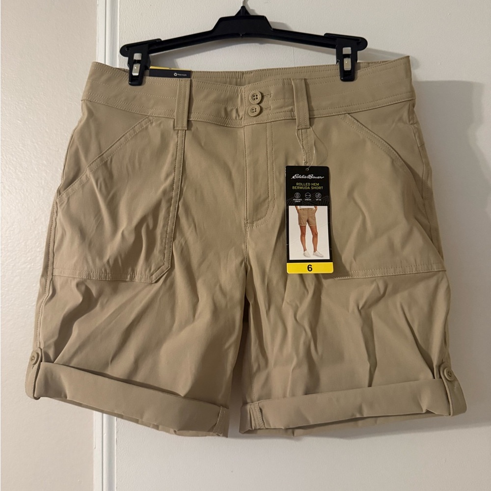 Eddie Bauer Women's Khaki golf shorts